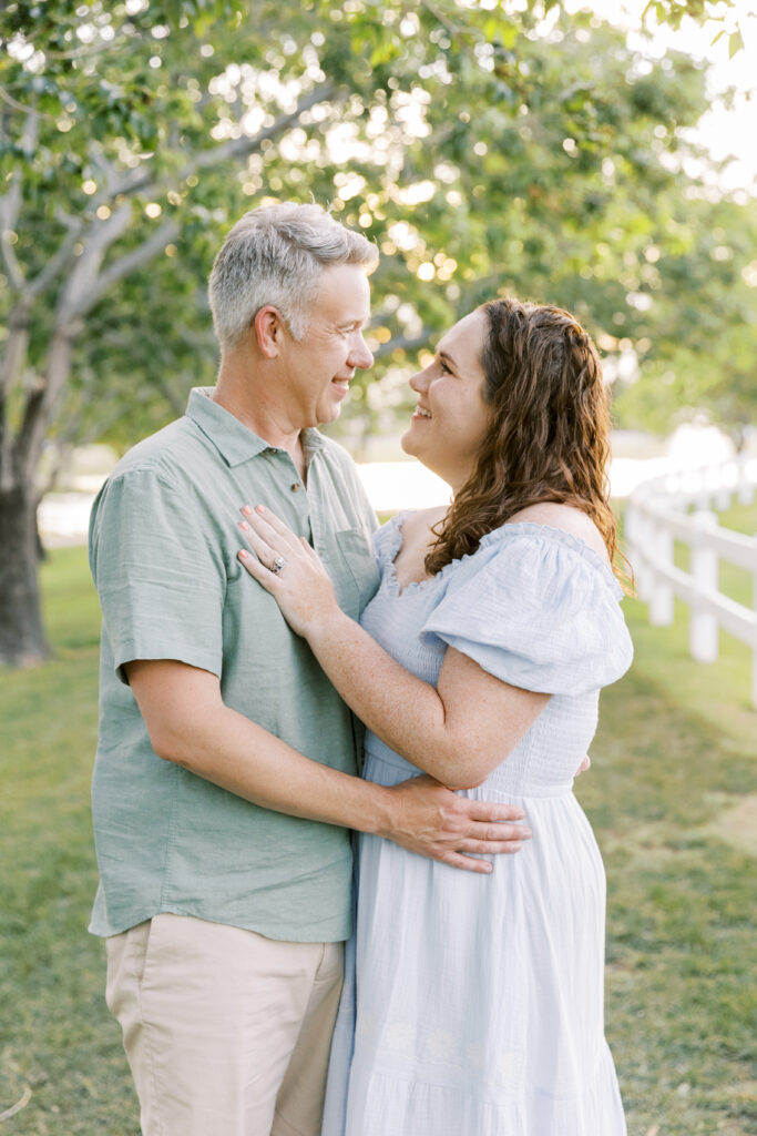 Couples photo by Jennifer McRae Photography in Gilbert Arizona