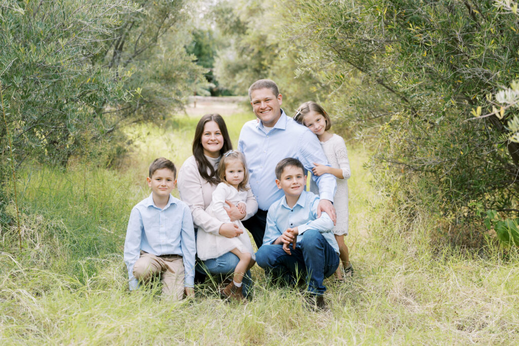 Outdoor fall mini session photo in Mesa, Arizona
